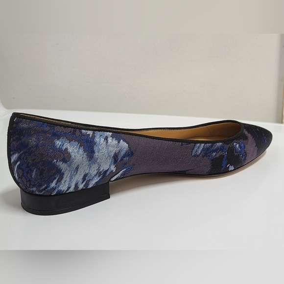 Talbots Blue & Black Textured Fabric Almond Toe Flats 8½ Wide - Picture 3 of 12